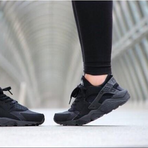 huaraches sneakers men